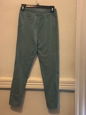 Women’s Gray Active Leggings